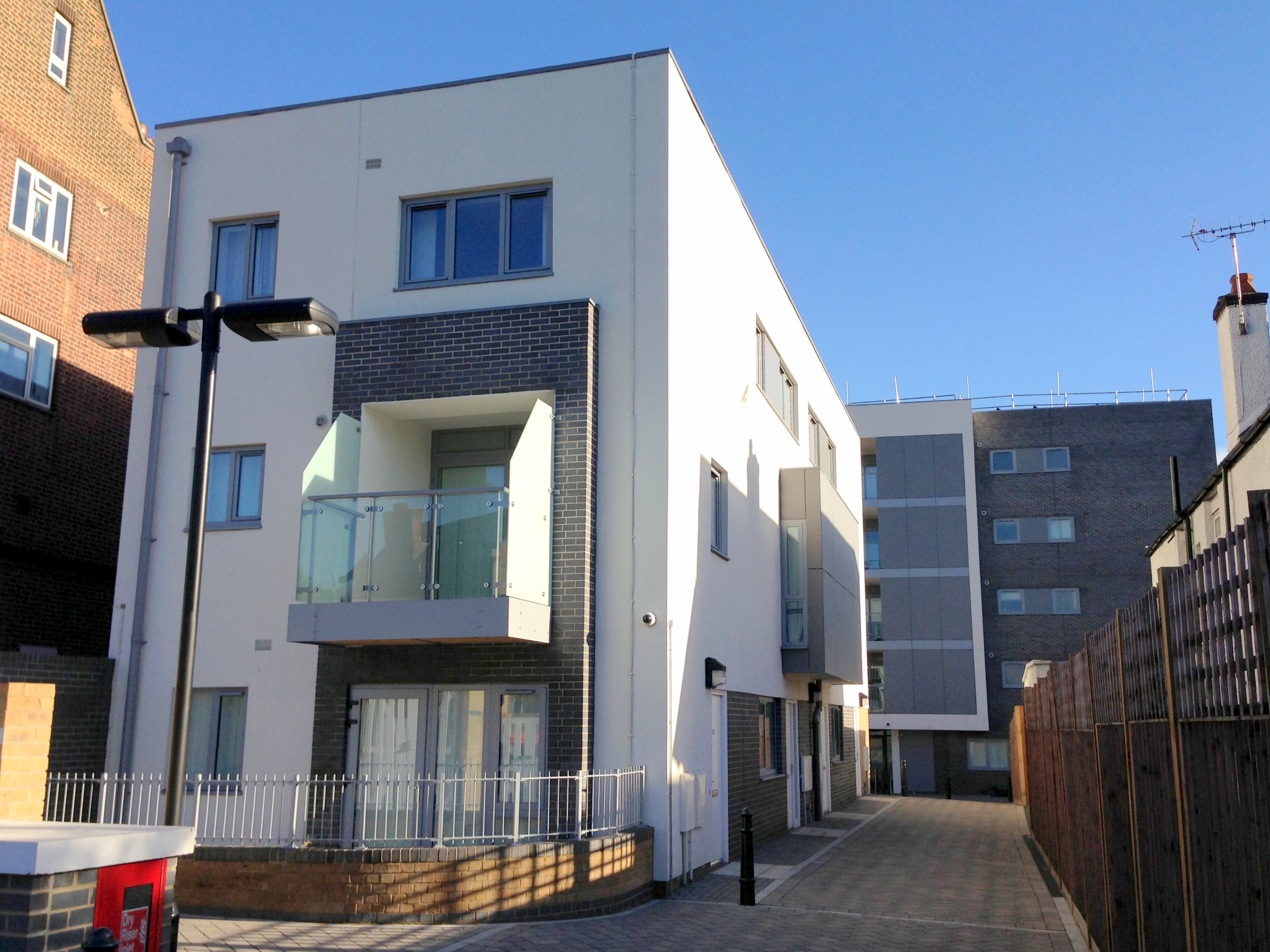 Green Lanes, London FLATT